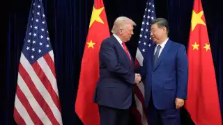 Donald Trump anuncia diálogo “muy positivo” con Xi Jinping y confirma próxima visita a China