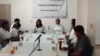En la sesión de instalación que comenzó media hora después