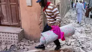 El sismo alcanzó una magnitud 6.8