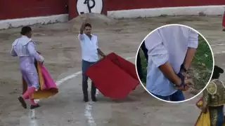 Michelito Lagravere ingresó al ruedo de la Plaza de Toros