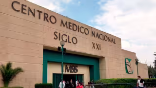 La doctora fue sorprendida con varios frascos y ampolletas