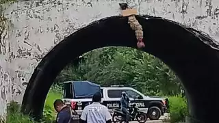 Los policías llegaron al lugar de los hechos luego del reporte de lo vecinos que pasaban por el lugar