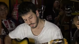“Te mandan por los tomates y te encuentras a Sebastian Yatra”: Sorprende visita del cantante en Chemax, Yucatán