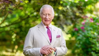 Carlos III inaugura la Semana de la Moda 2026 de Londres, en plena tormenta para la familia real