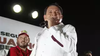 Joaquín Díaz Mena estuvo presente en la colonia Juan Pablo II