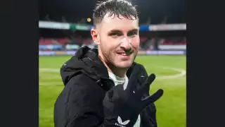 El mexicano Santiago Giménez se volvió a reencontrar con el gol en el partido del Feyenoord frente al Excelsior