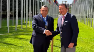 ONU reconoce en Ginebra a yucateco por su labor en prevención de riesgos y desarrollo sostenible