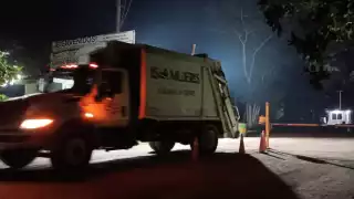 Al parecer los restos llegaron en un camión recolector de basura