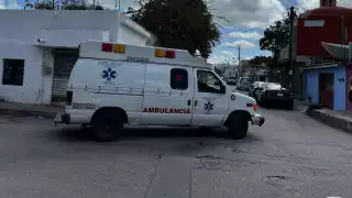 Efectivos de la Policía Municipal arribaron al lugar y realizaron recorridos con la finalidad de capturar al asaltante, en la Sm 66.