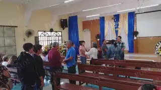 Calkiní despide al profesor Atmín Vázquez Balam con emotiva misa tras fatal accidente