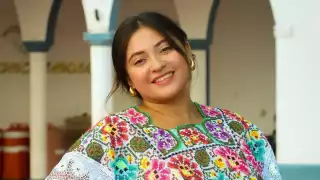 Presentan  a la candidata de Sinanché a embajadora de la Feria Yucatán Xmatkuil 2024