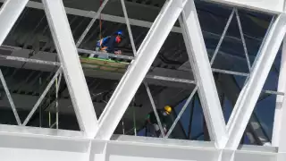 La titular de la Sedetuop asegura tener licencias de construcción