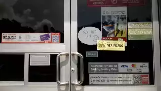 CFE 'otra vez' deja sin luz a Playa del Carmen