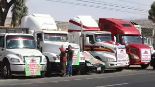 El presidente de la República calificó de "politiquero" el paro nacional de transportistas, aclarando que se han tenido mesas de diálogo con este sector