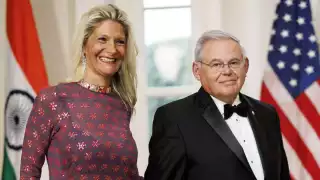 El senador demócrata Bob Menéndez, está acusado de recibir sobornos entre 2018 y 2022