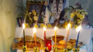 Las frases que se pregonan en las plazas y en las casas es: “¡Ya mero los finados!”