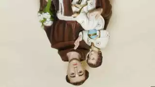 Poner a San Antonio de cabeza, el antiguo ritual que aún se practica en Yucatán  para dejar la soltería