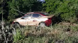 El conductor indicó que manejaba la unidad de Valladolid hacia Río Lagartos, pues llevaba un flete