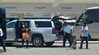 'Superpeso' pega a bolsillo de trabajadores hoteleros en Cancún