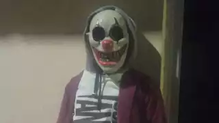 Arrestan a un payaso por asustar a personas en el parque de Umán