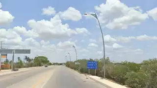 Se recomienda tomar precauciones al transitar sobre la carretera Chicxulub-Progreso