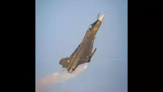 Tragedia en el Dubai Airshow: se estrella avión Tejas de la Fuerza Aérea India y muere el piloto