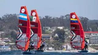 La velerista fue la primera del mundo en darle la vuelta a la isla de Cozumel