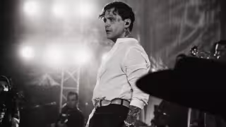 ¿Christian Nodal hizo plagio en su nueva canción? redes acusan al cantautor