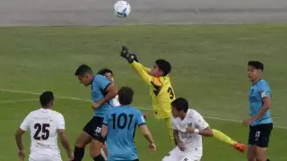 Los Pioneros, por más que trataron de defender el Estadio “Andrés Quintana Roo” no les alcanzó y cayeron por 2-4 ante Cafetaleros de Chiapas,