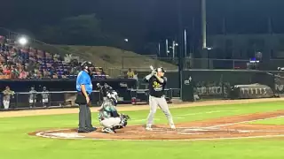 Pericos saca la escoba y barre a Tigres de Quintana Roo en su madriguera