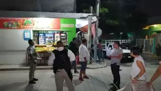 Sólo 20 minutos le tomó al personal de la CFE restablecer la luz en la zona