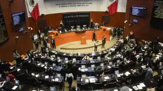 Reducción de jornada laboral a 40 horas se aprobará en 2026 y entraría en vigor de forma gradual hasta 2027