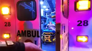 La denunciante, quien se encuentra embarazada, dijo que la golpearon en dos ocasiones