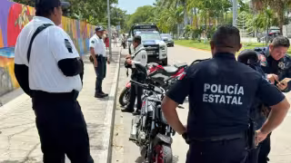 Detienen a motociclista con presunta orden de aprehensión en el Fovissste