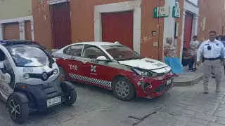 Dicho percance fue atestiguado pro un grupo de ciudadanos quienes asistieron a la víctima y dieron parte al número de emergencias