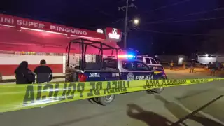 Asesinan a balazos al empleado de un minisúper en Cancún