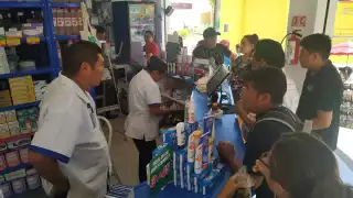 A pocas horas de que los proveedores resurten, el medicamento se agota