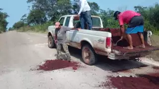 Los campesinos critican que la autoridad estatal se ha mantenido omisa desde que asumió el cargo