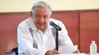 En Tlapa, Guerrero, el Presidente de México se reunió con los presidentes municipales de La Montaña