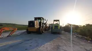 Los habitantes esperan que el puente sea inaugurado antes de la temporada de lluvias