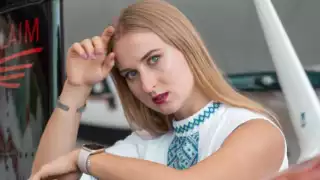 Marta Koren es piloto y comparte videos en sus redes sociales
