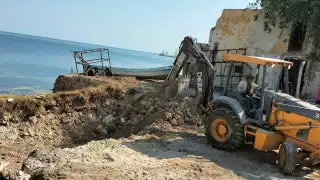 Este Oxxo pintaba para ser uno de los más vistosos al situarse a orillas del mar