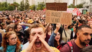 Manifestación por la vivienda en España: miles salen a las calles de Madrid por los alquileres y desahucios