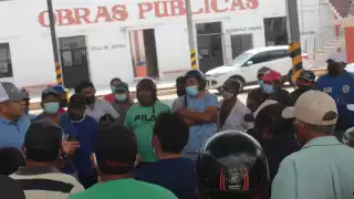 Expresaron que no quitarán el dedo del renglón hasta obtener lo que les pertenece