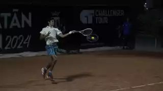 Rodrigo Pacheco Méndez sigue activo en el Abierto de Yucatán