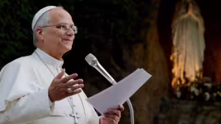 Vaticano confirma que la operación del Papa León XIV fue un éxito