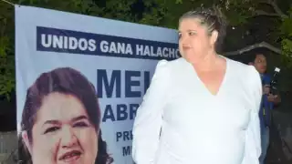 Pirotecnia quema a candidata del PAN en Halachó durante un mitin; hay otros lesionados