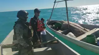 La Marina encabezó el operativo en altamar en Celestún