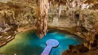 Yucatán cuenta con aproximadamente 8 mil cenotes