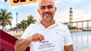 Jorge Pérez Falconi levanta la mano en Carmen; diputado busca coordinación municipal de Morena